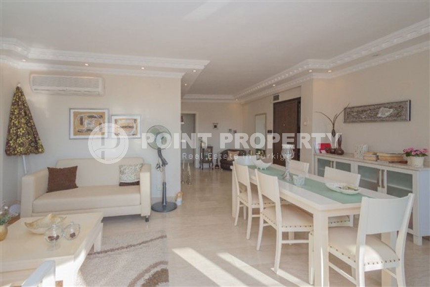 Three-room furnished apartment on the 4th floor of a complex built in 2012, Cikcilli-id-4852-photo-2