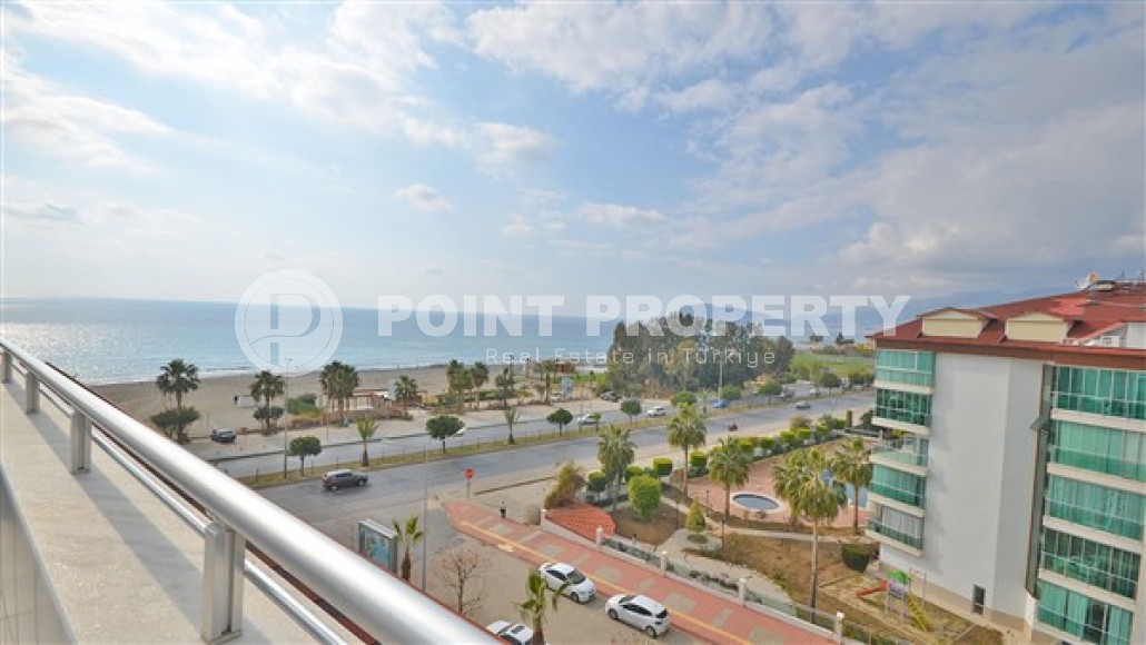 Дуплекс с мансардой и современным ремонтом, частным выходом к пляжу, в элитном районе города Аланья- Кестель-id-4856-фото-10