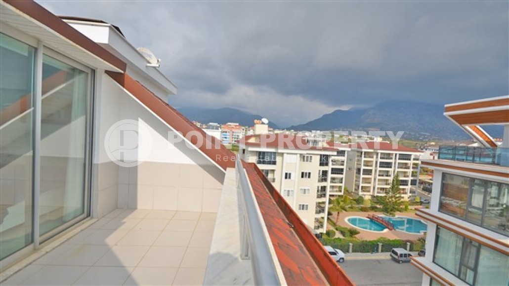 Дуплекс с мансардой и современным ремонтом, частным выходом к пляжу, в элитном районе города Аланья- Кестель-id-4856-фото-12