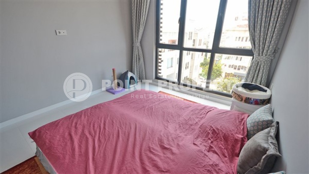 Двухуровневые апартаменты с видовой террасой, планировкой 2+1, в центральном районе города Аланьи- Гюллер Пынары, рядом с пляжем Кейкубат-id-4859-фото-6