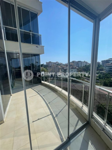 Furnished apartment 2+1, 110m² with sea and mountain views in an elite complex in Cikcilli.-id-1396-photo-24