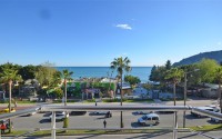 Spacious furnished 3+1 apartment on the very beach in the center of Alanya-id-4863-photo-13