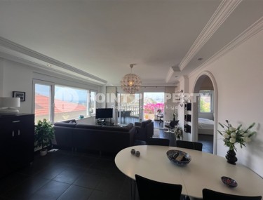 Комфортабельные апартаменты 2+1 на 1-м этаже с собственным цветущим садом  Описание:-id-4867-фото-2