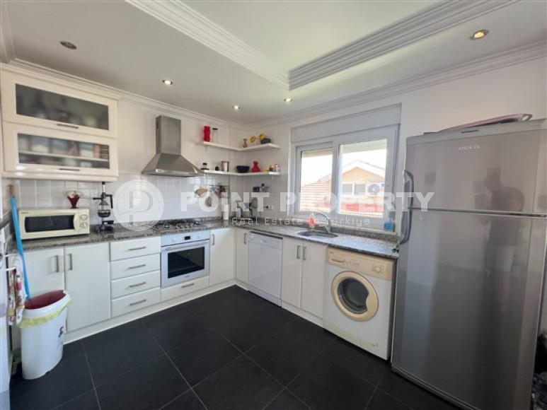 Comfortable apartment 2+1 on the 1st floor with its own flowering garden Description:-id-4867-photo-4