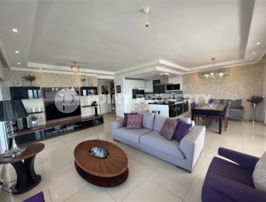 Панорамная двухуровневая квартира 4+1 на 2-м этаже с мансардой с 350 метрах от моря-id-4868-фото-2