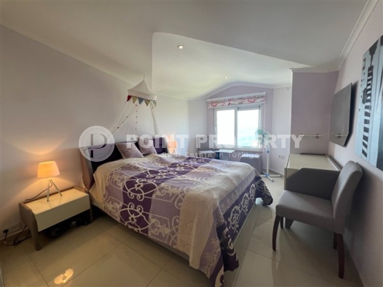 Панорамная двухуровневая квартира 4+1 на 2-м этаже с мансардой с 350 метрах от моря-id-4868-фото-5