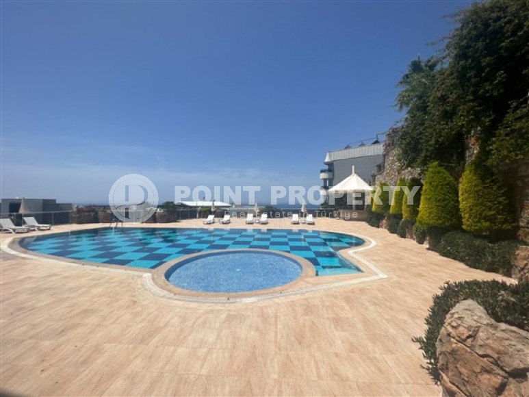 Панорамная двухуровневая квартира 4+1 на 2-м этаже с мансардой с 350 метрах от моря-id-4868-фото-18