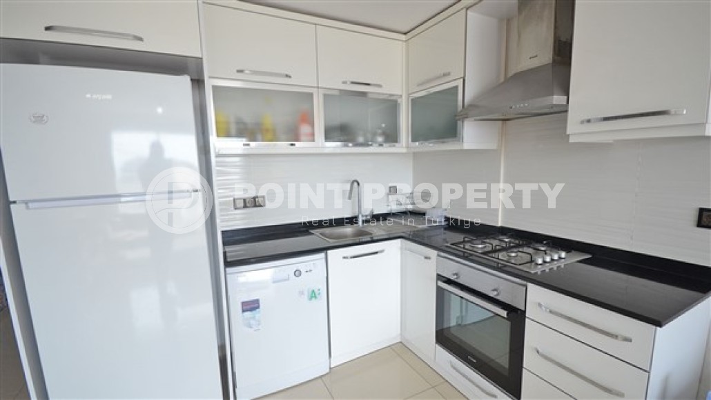 Двухуровневые апартаменты с тремя спальнями и видовой террасой, в элитном жилом комплексе, района города Аланья- Кестель-id-4869-фото-3