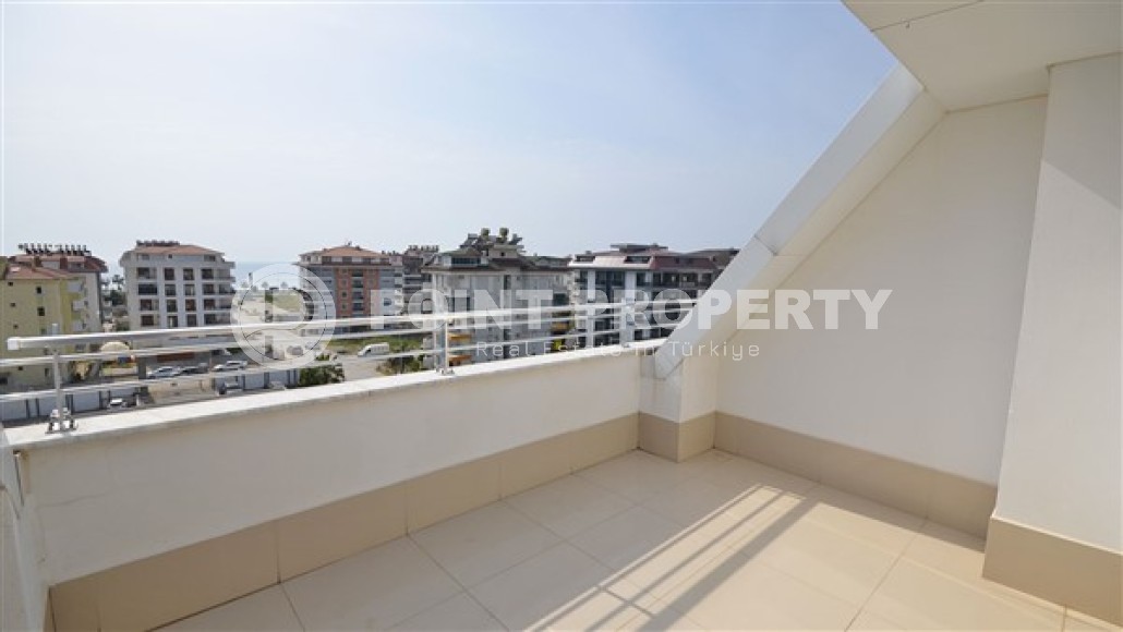 Двухуровневые апартаменты с тремя спальнями и видовой террасой, в элитном жилом комплексе, района города Аланья- Кестель-id-4869-фото-11