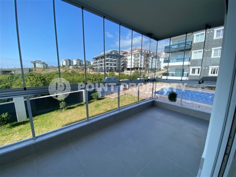 Комфортная для проживания квартира 100 м2 с двумя балконами и мебелью, район Оба-id-4871-фото-9