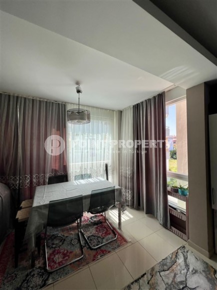 Компактная недорогая студия 30 м2 с балконом в районе Оба. 300 метров до Средиземного моря.-id-4875-фото-2