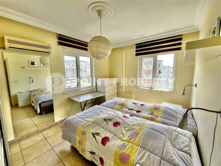 Small furnished apartment with panoramic views of the city and the Taurus Mountains 650 meters from the sea-id-4880-photo-6