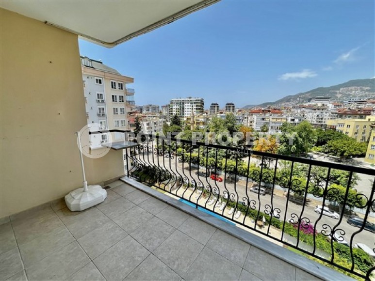 Small furnished apartment with panoramic views of the city and the Taurus Mountains 650 meters from the sea-id-4880-photo-9