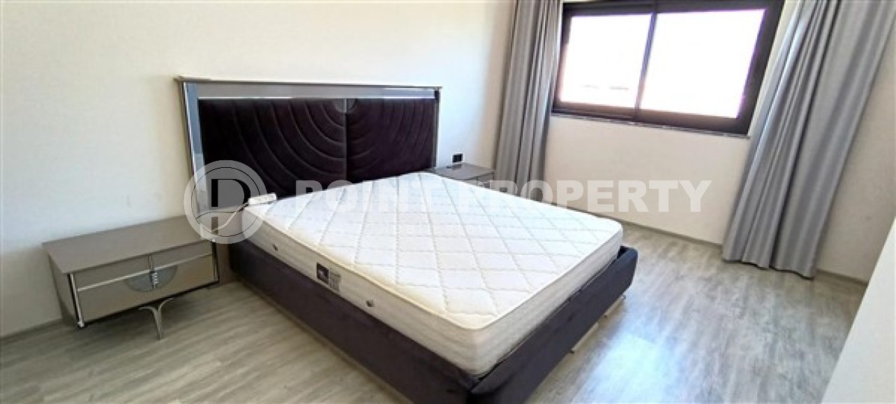 Panoramic two-level apartment 4+1 on the 12th floor with an attic 500 meters from the sea-id-4881-photo-7