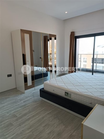 Panoramic two-level apartment 4+1 on the 12th floor with an attic 500 meters from the sea-id-4881-photo-9