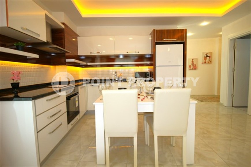 Светлые просторные апартаменты с панорамным видом на море на 11-м этаже в жилом комплексе с богатой внутренней инфраструктурой-id-4883-фото-3