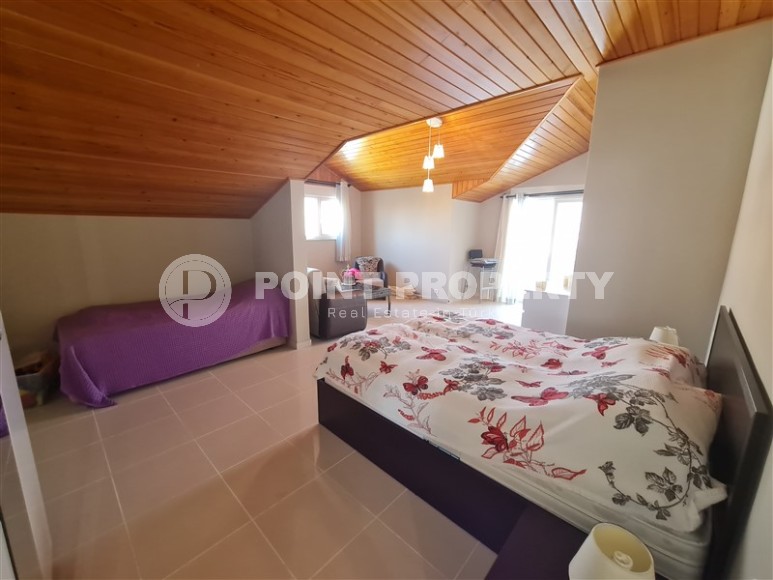 Fully ready for living duplex 3+1 with an area of 220 m2 in the Oba area-id-4893-photo-13