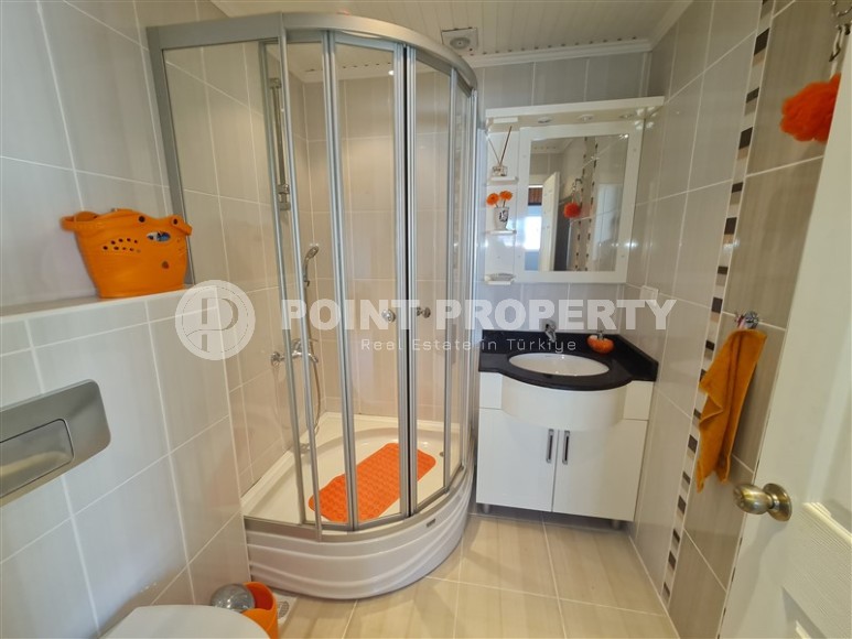 Fully ready for living duplex 3+1 with an area of 220 m2 in the Oba area-id-4893-photo-15