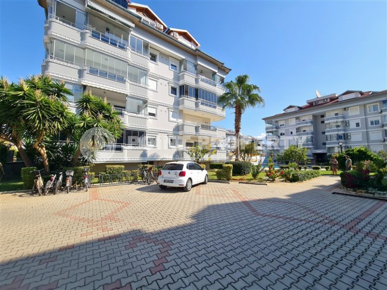 Fully ready for living duplex 3+1 with an area of 220 m2 in the Oba area-id-4893-photo-27