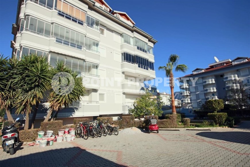 Fully ready for living duplex 3+1 with an area of 220 m2 in the Oba area-id-4893-photo-35