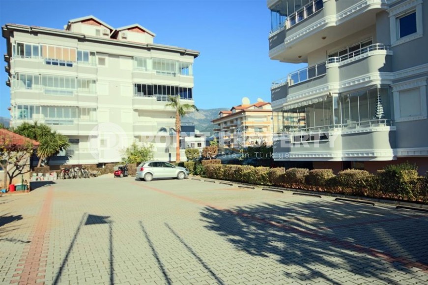 Fully ready for living duplex 3+1 with an area of 220 m2 in the Oba area-id-4893-photo-36