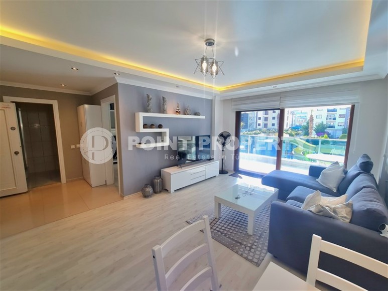 Charming one-bedroom apartment of 75 m2 with furniture located in Alanya, Oba-id-4894-photo-3