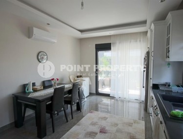 Пятикомнатный садовый дуплекс 238 м2 с мебелью и отдельной кухонной зоной, район Оба-id-4896-фото-4