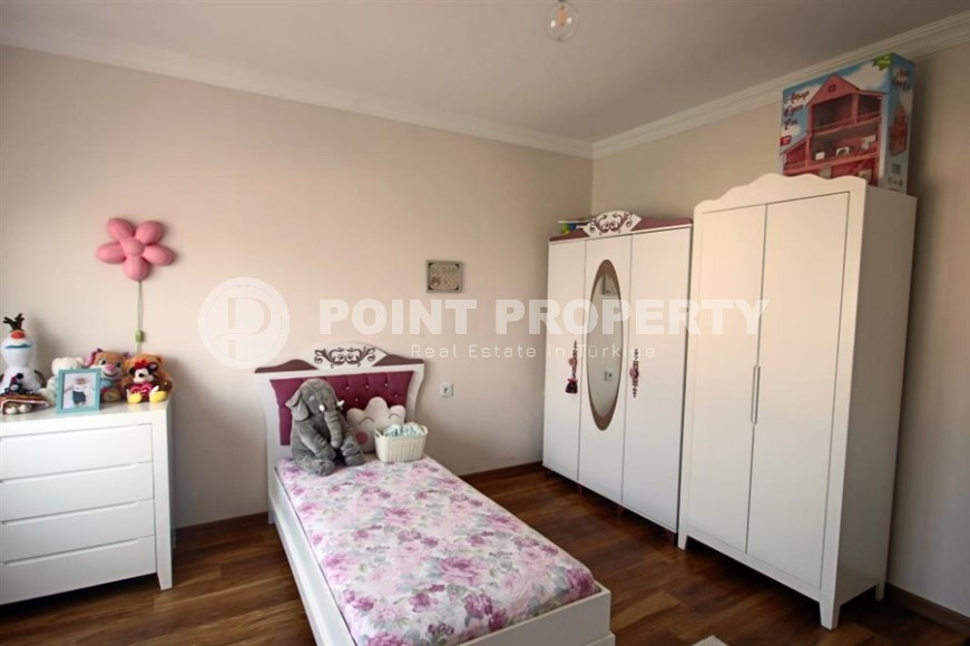 Пятикомнатный садовый дуплекс 238 м2 с мебелью и отдельной кухонной зоной, район Оба-id-4896-фото-11