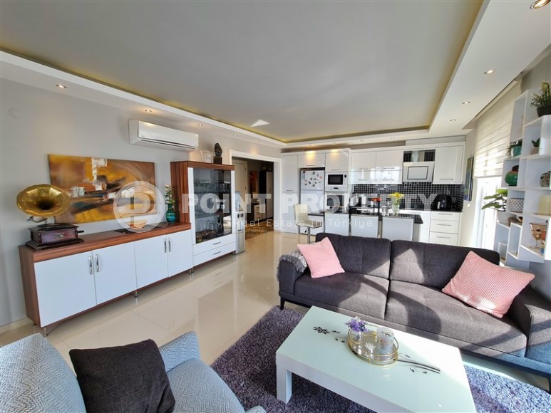 Восхитительный по внутреннему убранству меблированный пентхаус 3+1 с площадью 180 м2, район Тосмур-id-4897-фото-3