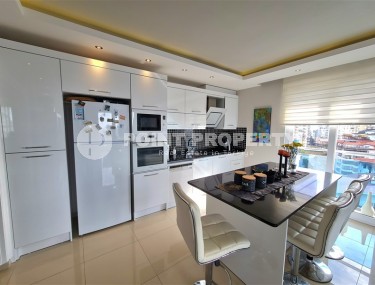 Восхитительный по внутреннему убранству меблированный пентхаус 3+1 с площадью 180 м2, район Тосмур-id-4897-фото-2