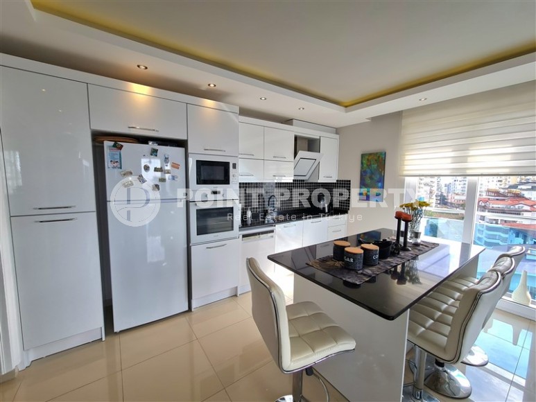 Восхитительный по внутреннему убранству меблированный пентхаус 3+1 с площадью 180 м2, район Тосмур-id-4897-фото-2