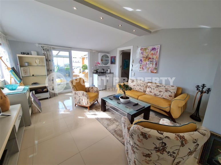 Восхитительный по внутреннему убранству меблированный пентхаус 3+1 с площадью 180 м2, район Тосмур-id-4897-фото-9