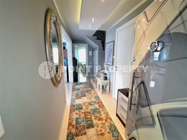 Восхитительный по внутреннему убранству меблированный пентхаус 3+1 с площадью 180 м2, район Тосмур-id-4897-фото-6