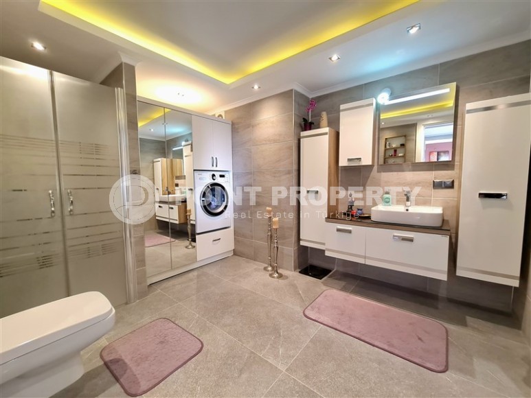 Восхитительный по внутреннему убранству меблированный пентхаус 3+1 с площадью 180 м2, район Тосмур-id-4897-фото-15