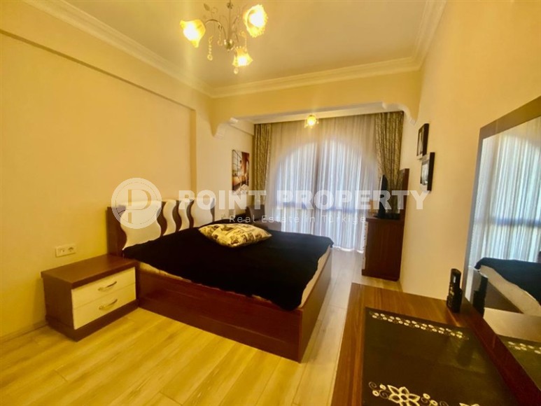 Обустроенные апартаменты с четырьмя комнатами общей площадью 120 м2, район Оба-id-4898-фото-4