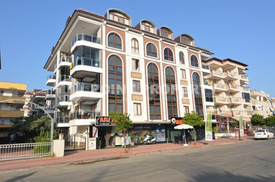 Обустроенные апартаменты с четырьмя комнатами общей площадью 120 м2, район Оба-id-4898-фото-14