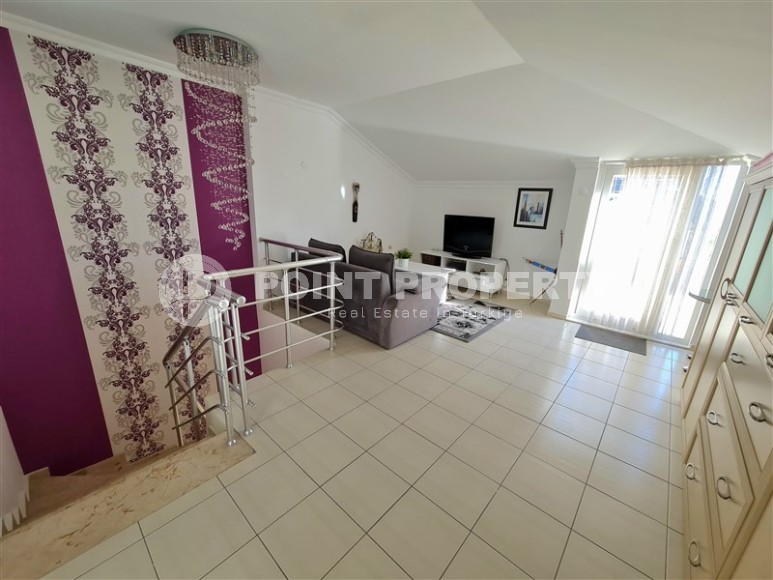 Spacious duplex 3+1, with a total area of 220 m2, on the 4th and 5th floors 350 meters from the sea-id-4900-photo-6