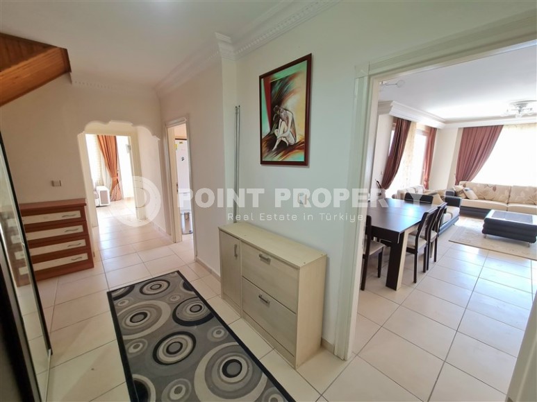 Comfortable two-level apartment with furniture 500 meters from the center of Oba district-id-4902-photo-2
