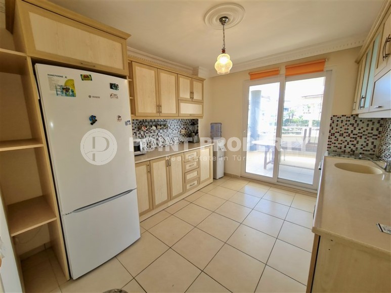 Comfortable two-level apartment with furniture 500 meters from the center of Oba district-id-4902-photo-5