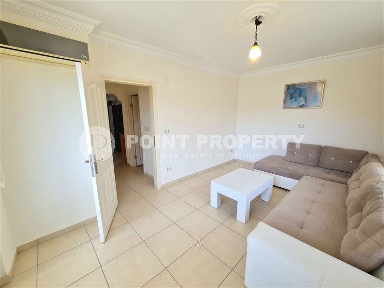 Comfortable two-level apartment with furniture 500 meters from the center of Oba district-id-4902-photo-7