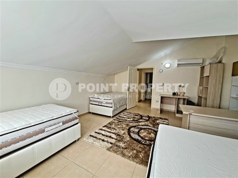 Comfortable two-level apartment with furniture 500 meters from the center of Oba district-id-4902-photo-9