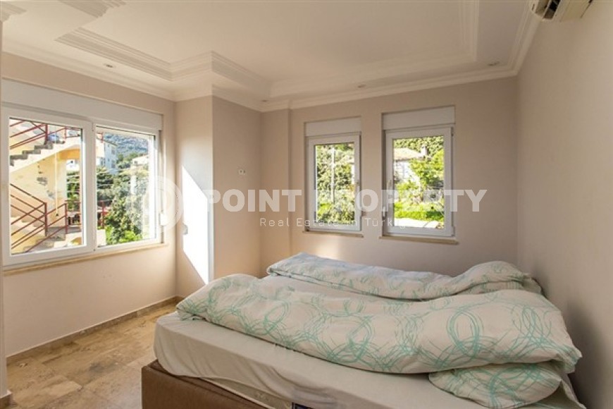 Apartment on the 2nd floor with luxurious panoramic sea views in a quiet area of Cikcilli-id-4903-photo-5