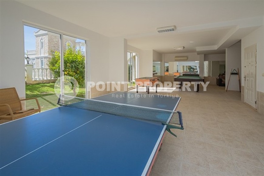 Apartment on the 2nd floor with luxurious panoramic sea views in a quiet area of Cikcilli-id-4903-photo-12