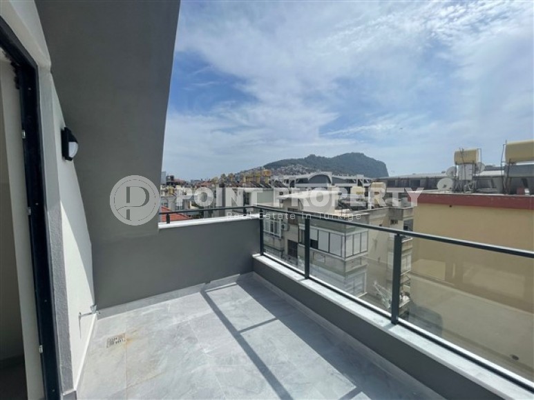 Двухуровневая квартира в чистовой отделке, планировкой 2+1 в центре города Аланья-id-4907-фото-10