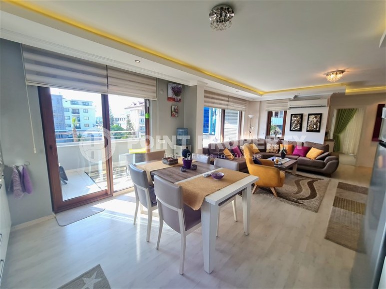 Комфортабельная квартира с современным дизайном, мебелью и бытовой техникой в 750 метрах от пляжа в районе Оба-id-4911-фото-2