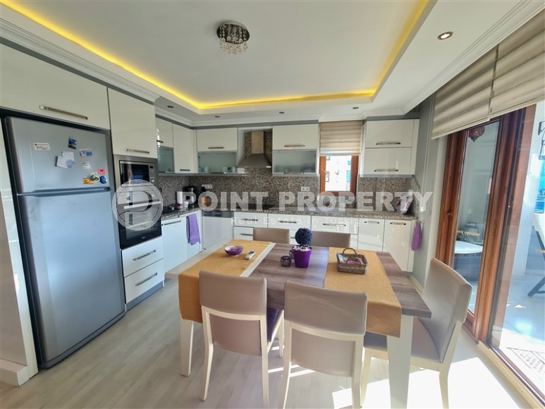 Комфортабельная квартира с современным дизайном, мебелью и бытовой техникой в 750 метрах от пляжа в районе Оба-id-4911-фото-5