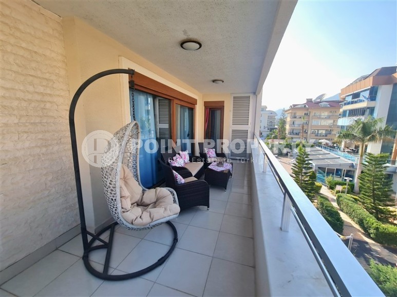 Комфортабельная квартира с современным дизайном, мебелью и бытовой техникой в 750 метрах от пляжа в районе Оба-id-4911-фото-18