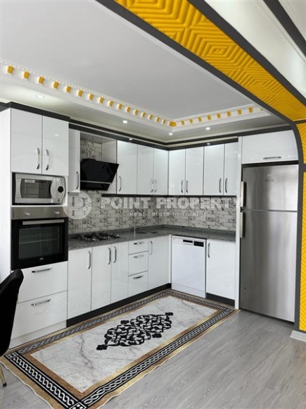 Furnished apartment with designer renovation, near the sea, 2+1 layout, in the Mahmutlar area-id-4912-photo-3