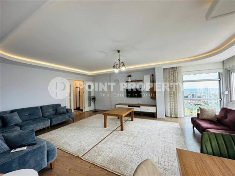 Превосходный большой пентхаус 4+1 с мебелью на 11 этаже комплекса с выходом на крышу, район Джикджилли-id-4921-фото-2