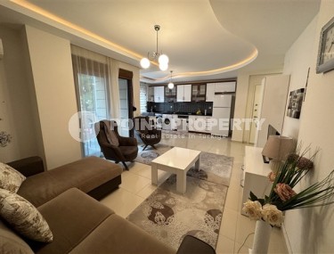 One-room, furnished apartments with an excellent location in the Mahmutlar area-id-4922-photo-4